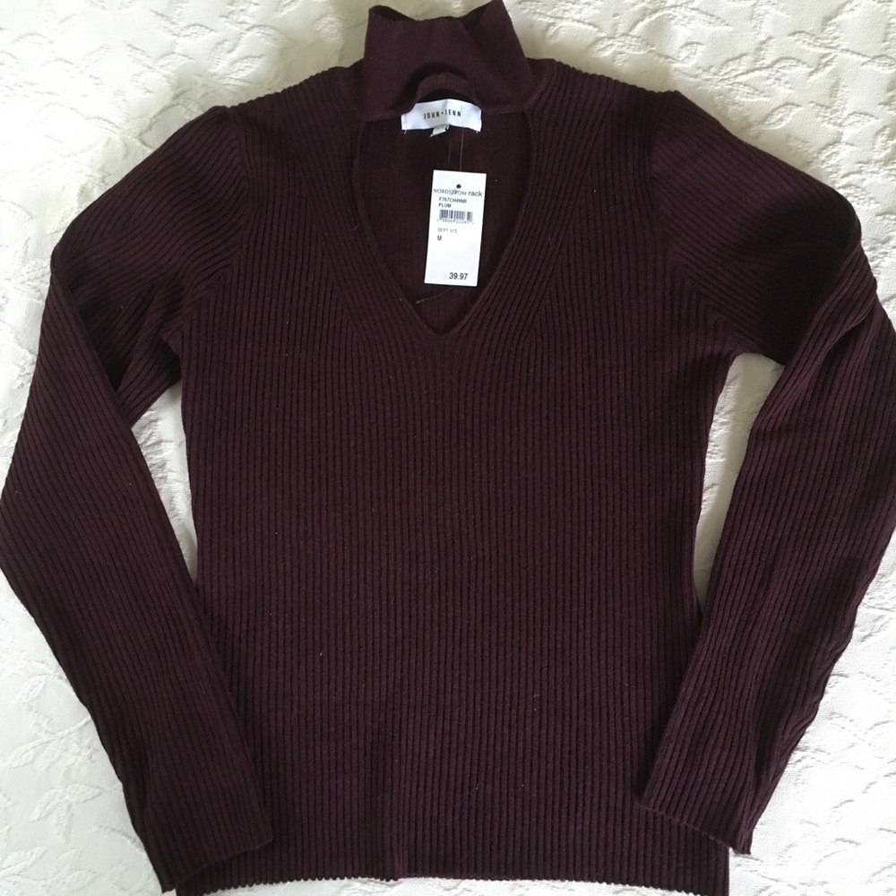 JOHN + JENN Maroon Knit Sweater w/ Cut-out M NWT